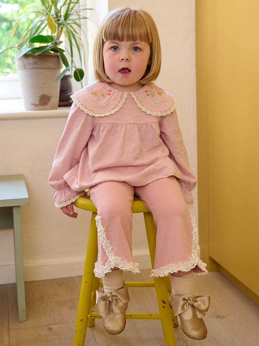 Quebec Embroidered Tee, Light Rose – Happyology